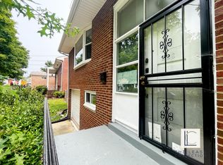 223 46th St NE, Washington, DC 20019