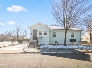 38 Linton Pl, Keansburg, NJ