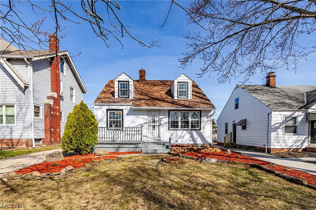 15409 S Fernway Dr photo 1