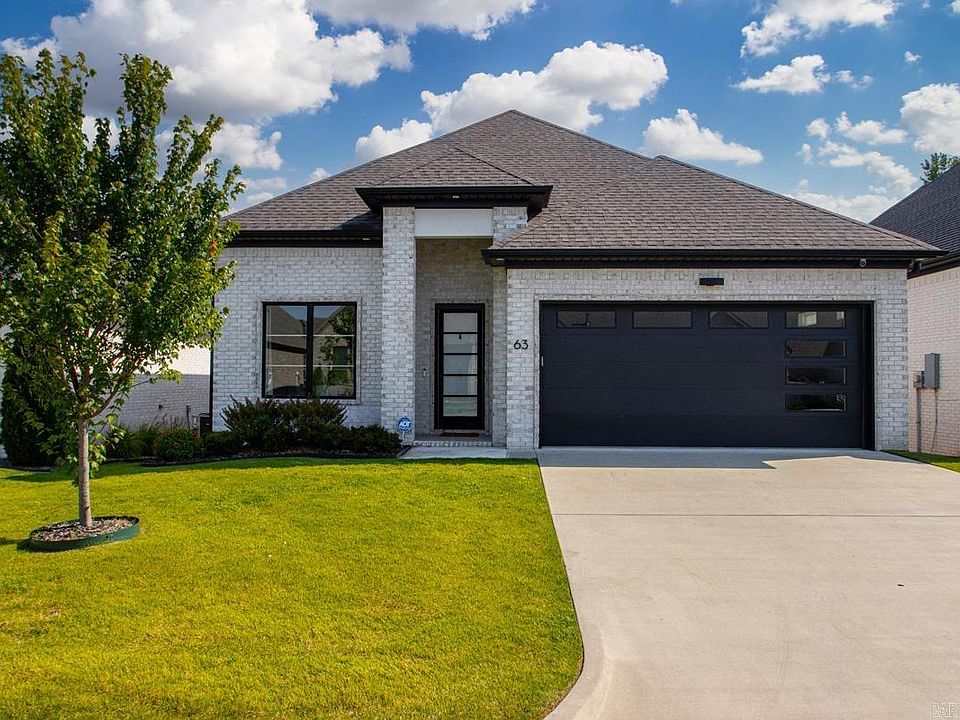 1st image of 63 Saffron Cir