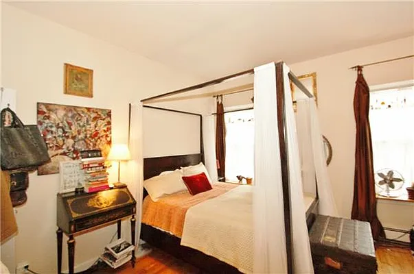 Rented by R New York | media 41