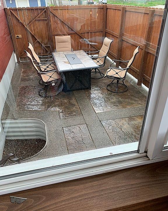 1st image of 2912 5th Ave S