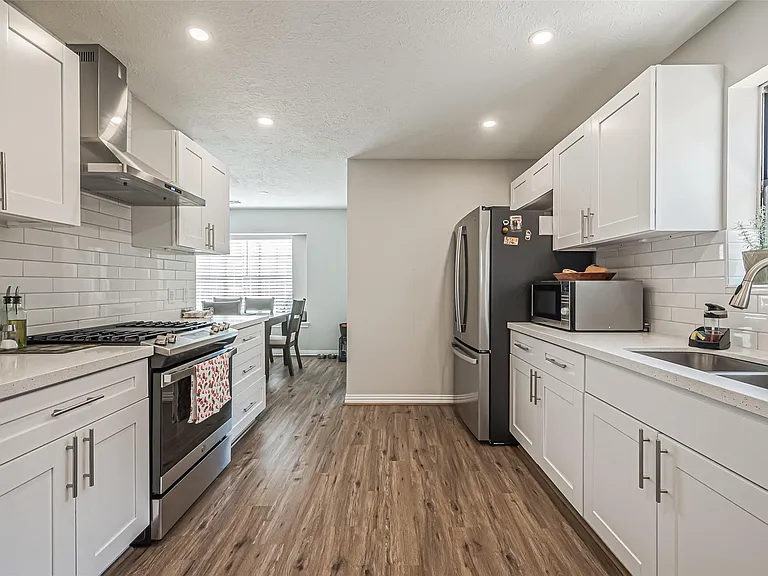 15211 Camino Del Sol Dr — Photo 5