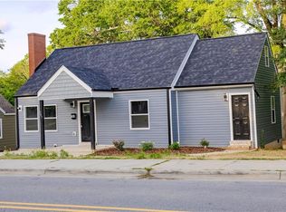 703 Lowdermilk St, Greensboro, NC 27401