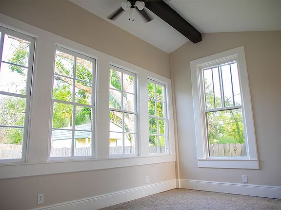 5th image of 611 W Orange Ave