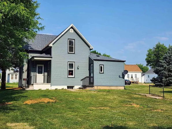 321 West Roosevelt Street, Cuba City, WI 53807
