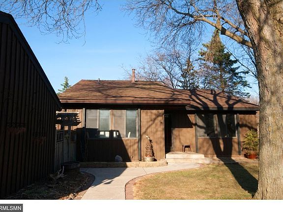 2nd image of 11800 Red Fox Dr