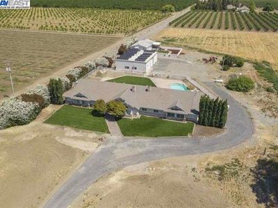 3681 W Linne Rd, Tracy, CA, 95304