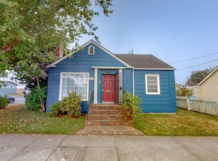 1236 M St, Eureka, CA 95501