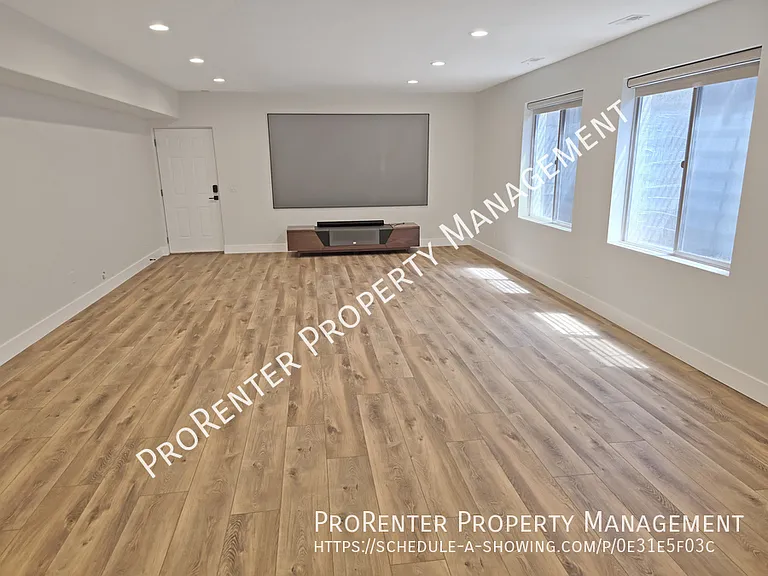 843 Eaglepointe Dr — Photo 38