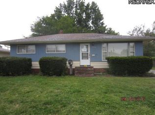 7694 Ann Arbor Dr, Parma, OH