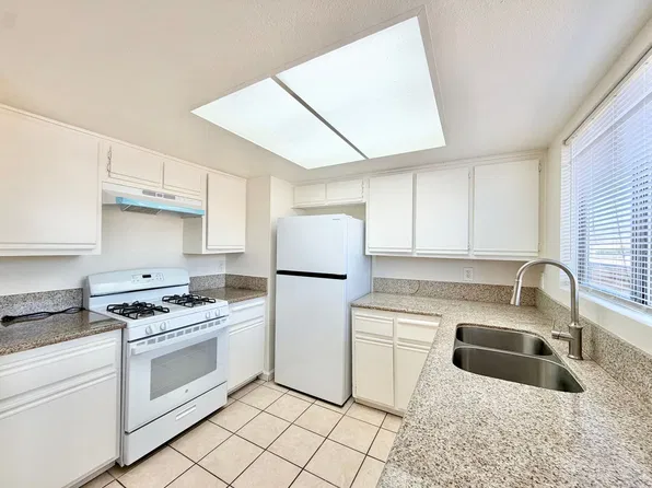 32652 Cathedral Canyon Dr Unit A, Cathedral City, CA 92234
