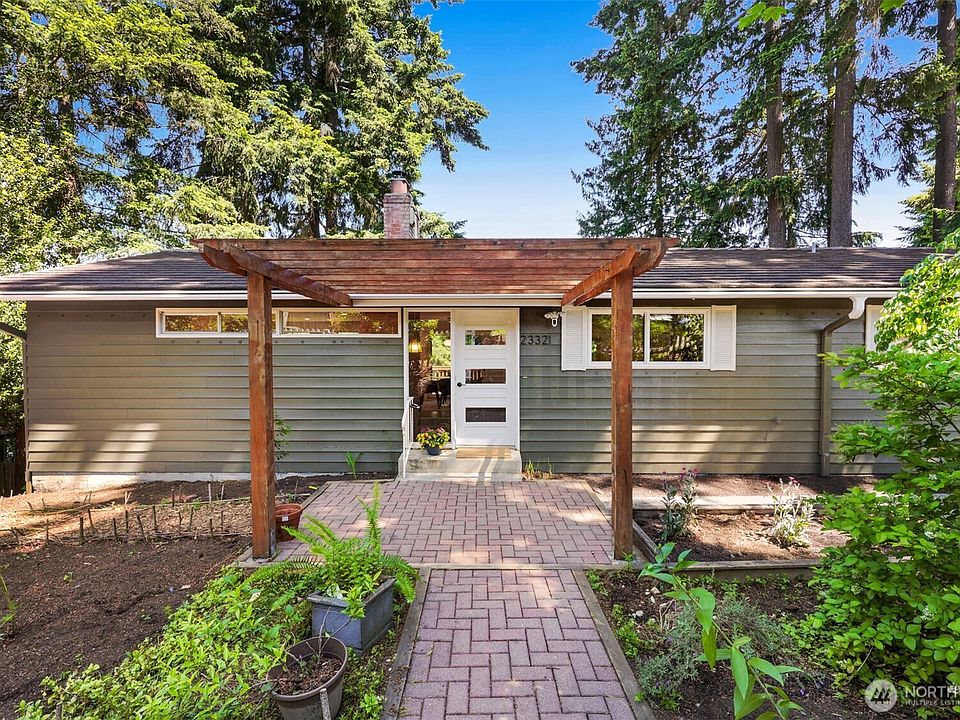 1st image of 23321 75th Avenue W