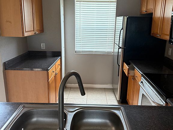 4th image of 10160 Sailwinds Blvd S APT 103
