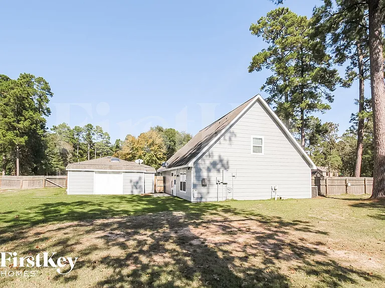 1011 Fairbanks Dr — Photo 15