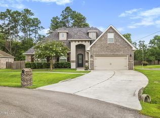 14453 Aerie Rd, Gulfport, MS 39503