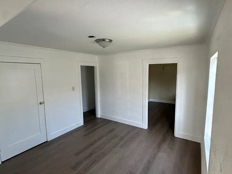 5504 S Van Ness Ave #5506 — Photo 4