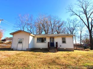 905 S Kindle Ave, Tahlequah, OK 74464