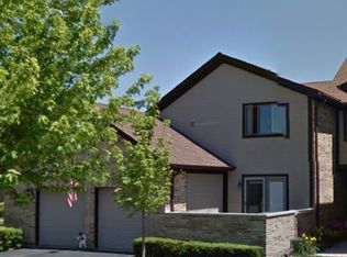 1691 Pebble Beach Dr, Hoffman Estates, IL