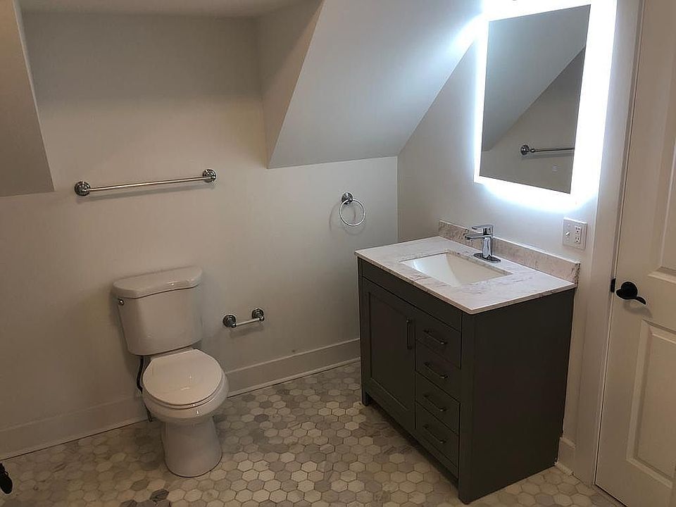 1 Bathroom Style