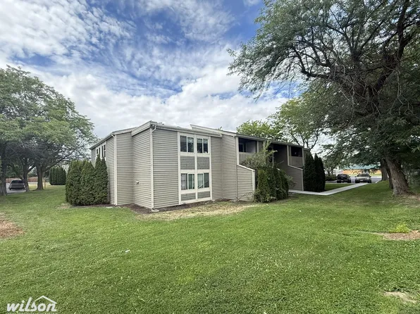 4500 W Nob Hill Blvd, 4500 W Nob Hill Blvd #A-4, Yakima, WA 98908