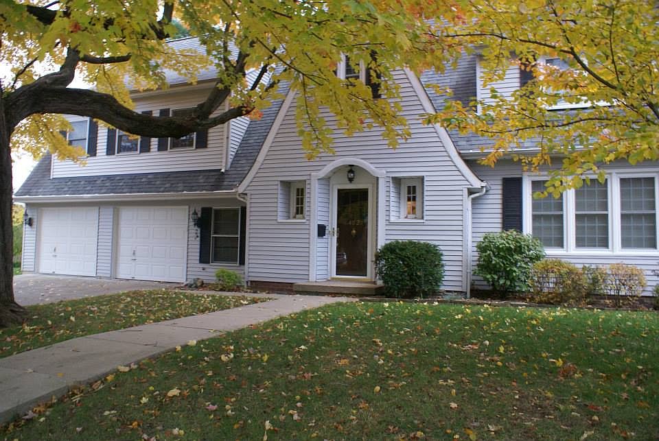 1st image of 402 N Vine St