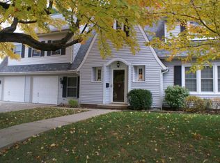 402 N Vine St, Batesville, IN 47006