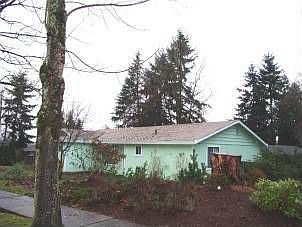 2nd image of 16824 NE 106th St
