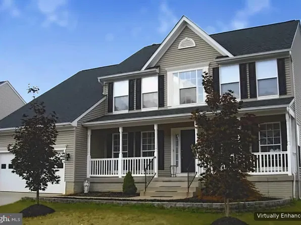 2619 Schumann St, Fredericksburg, VA 22408