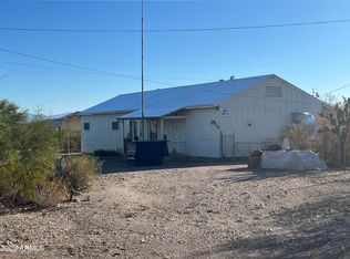 451 W 5th St, Ajo, AZ 85321