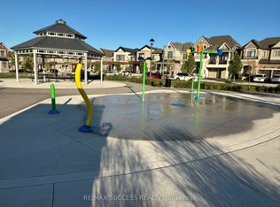 3130 Travertine Dr N, Oakville, ON L6M 5P3