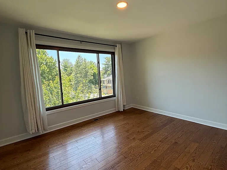 18118 Kilrush Ct — Photo 19