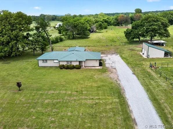 30253 W Highway 31, McCurtain, OK 74944