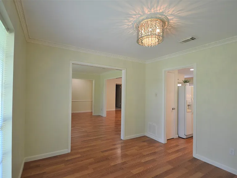 12711 Westleigh Dr — Photo 22