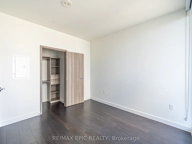 95 McMahon Dr #2715 — Photo 19