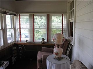 4th image of 1002 Beatrice Dr