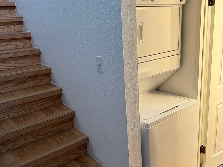186 Avant Garde Cir — Photo 29
