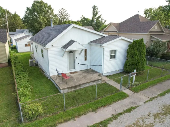 124 Victor St, Westville, IL 61883