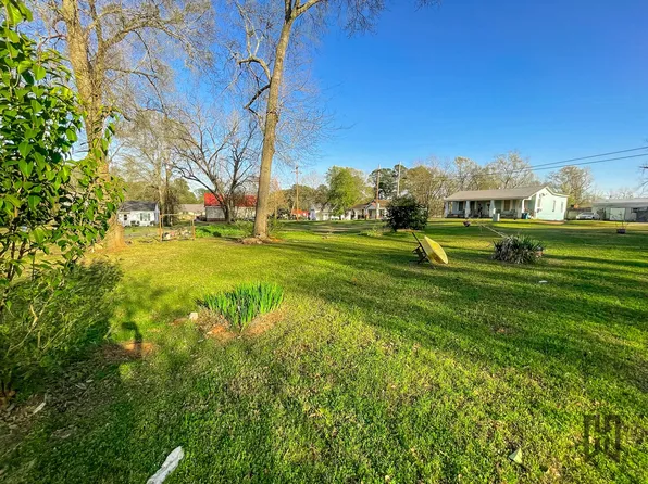 304 Beardsley Ave, Homer, LA 71040