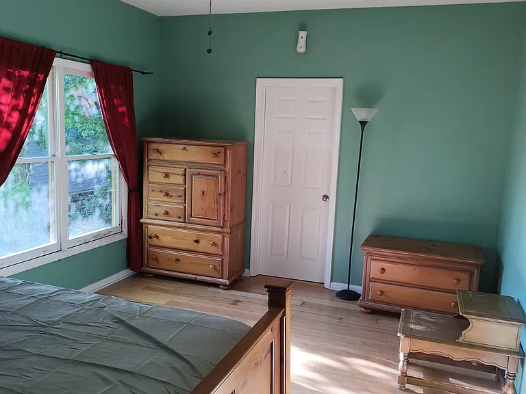 751 Brookline St SW — Photo 5