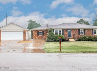 54 Hummingbird Dr, Shelbyville, KY 40065
