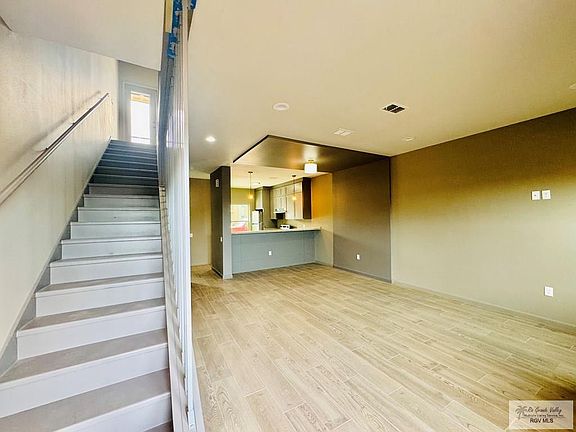 3rd image of 6105 Charmaine Ln #B1