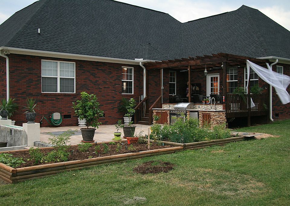Outdoor Area