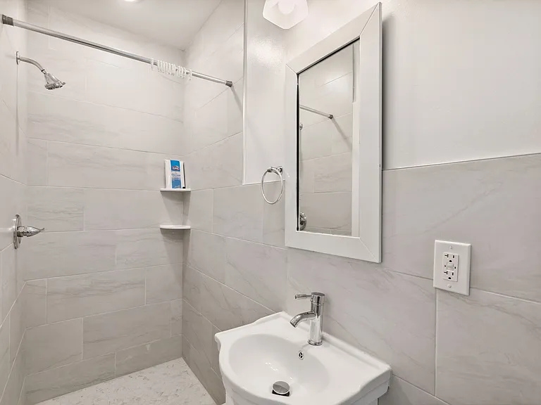 1333 Snyder Ave #1 — Photo 12