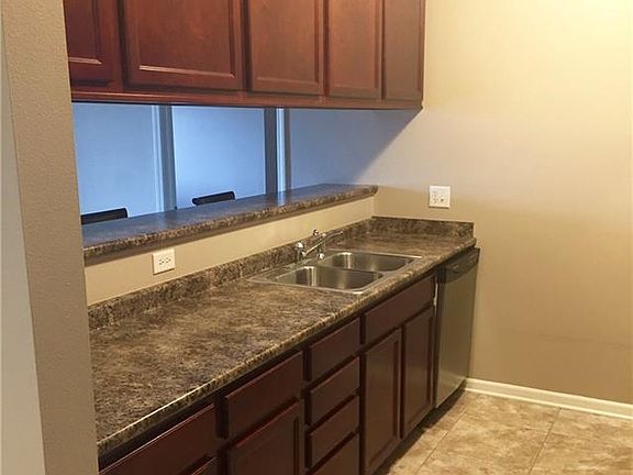 2nd image of 6350 Coachlight Dr Unit 1203