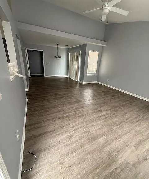 2 Moody View Ct — Photo 2