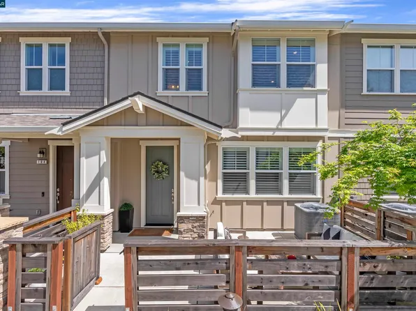 106 Wallace Cir, Moraga, CA 94556