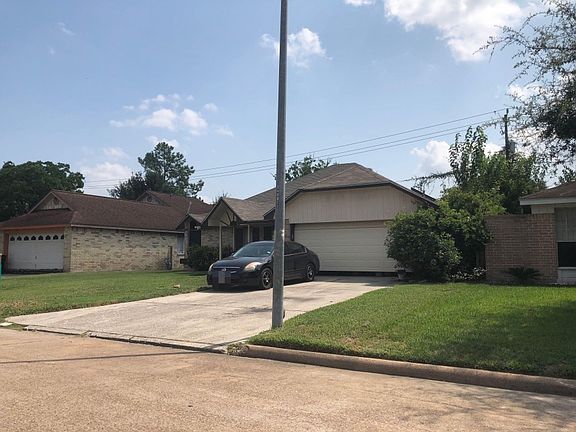 3rd image of 11602 Cordoba Dr