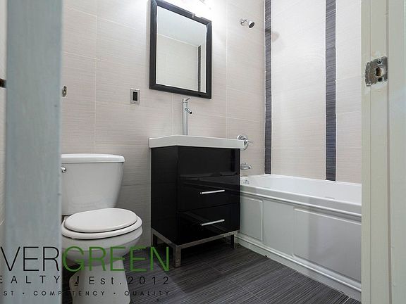 5th image of 743 Park Ave #2I