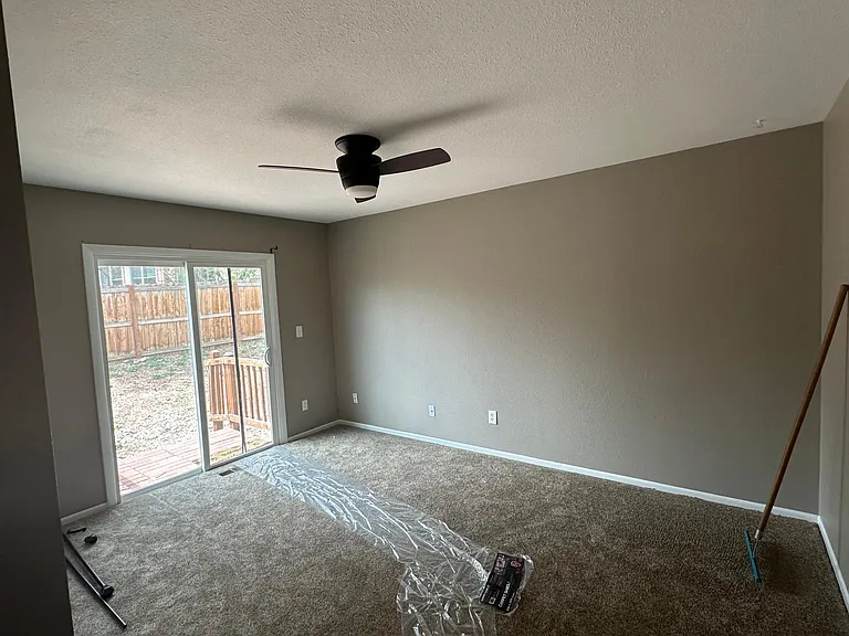 Main Bedroom #1 with Remote Controlled Ceiling Fan.